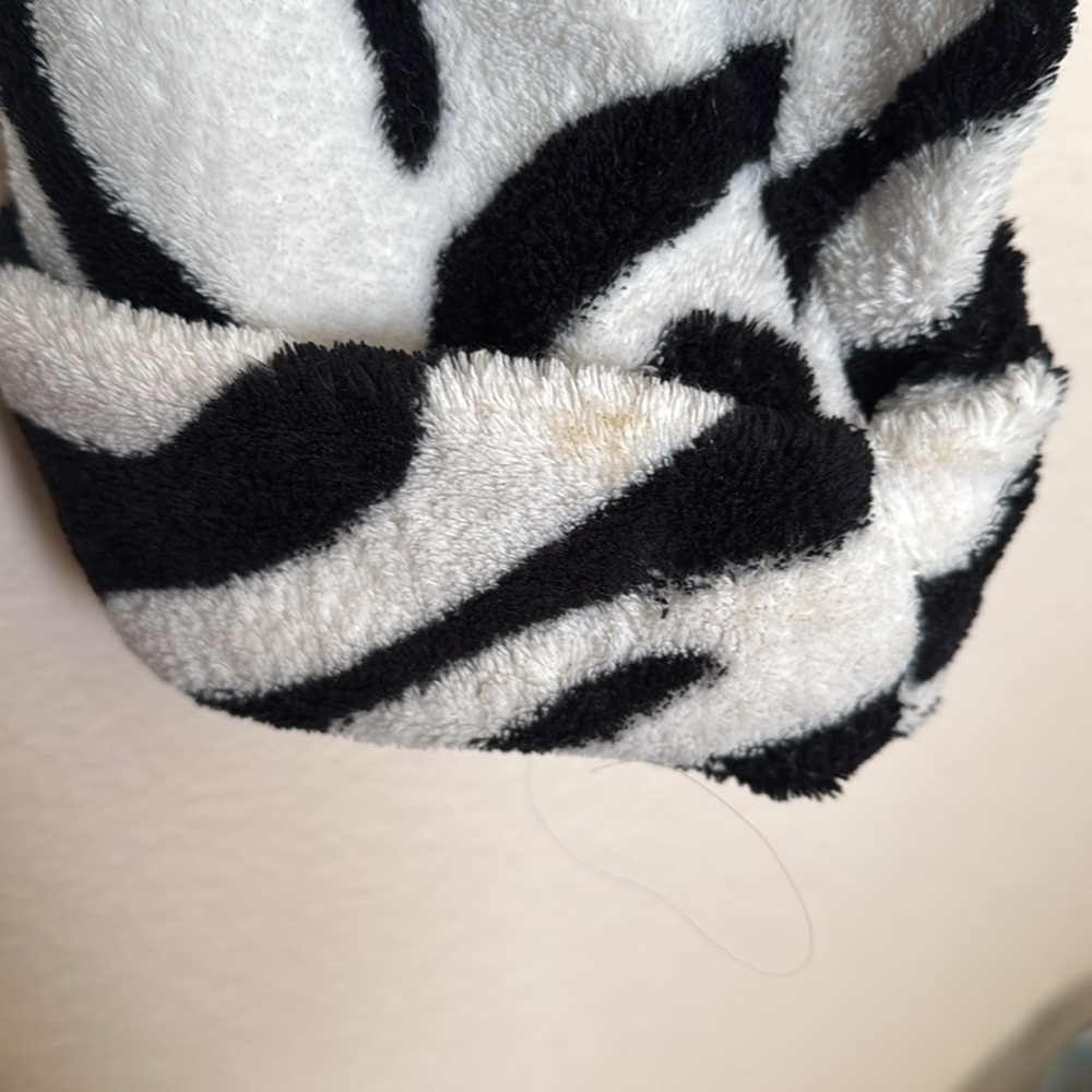 Zebra print long Robe - Picture 5 of 6
